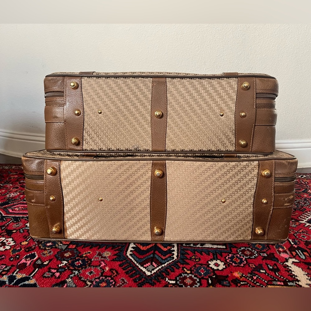 Vintage 1970’s Gucci Gg Monogram Suitcase Travel Luggages, Set of 2 - Picture 6 of 16